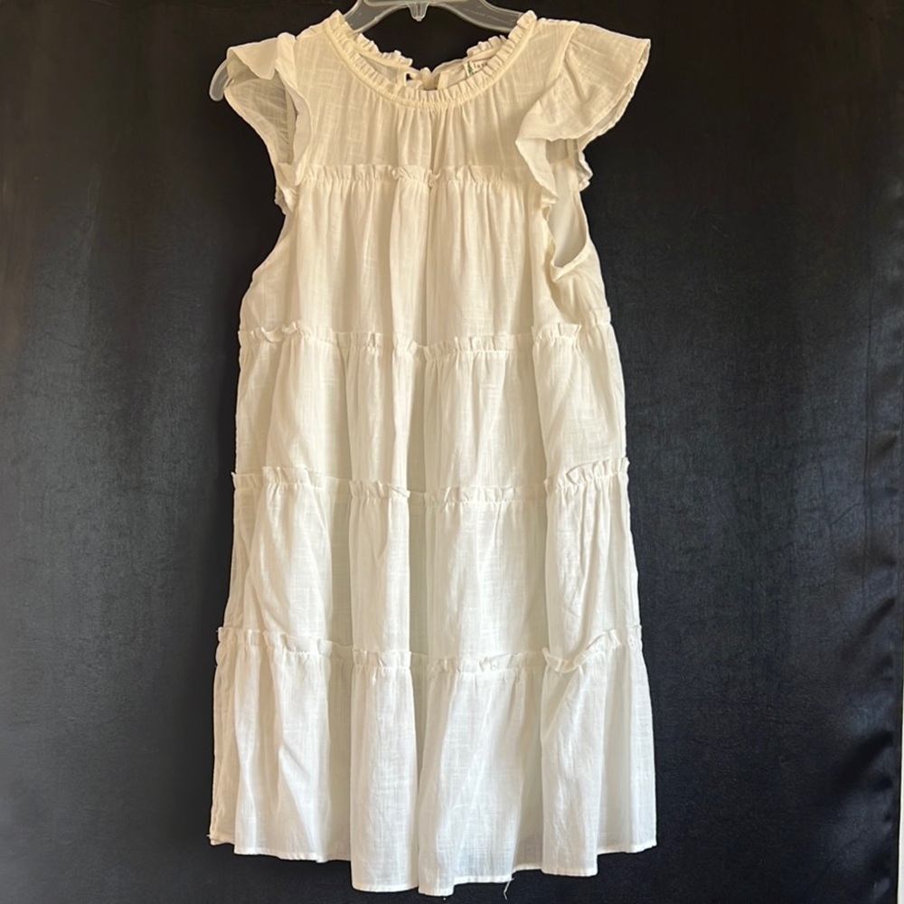 Charming White Dress with Bow Back